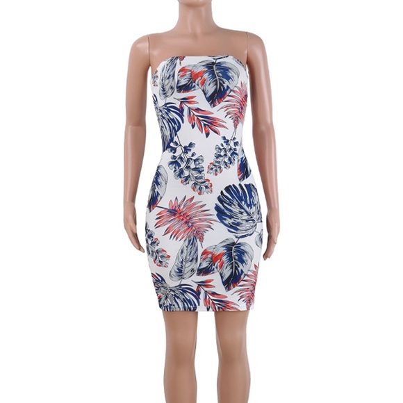 Multi-color Sleeveless Dress - Picture 2 of 2